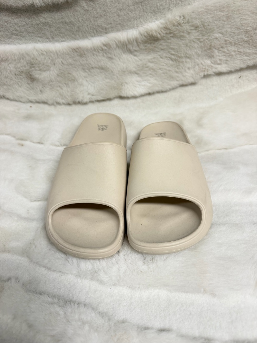 Women’s Cream Slide Sandals - Minimal Open-Toe Comfort